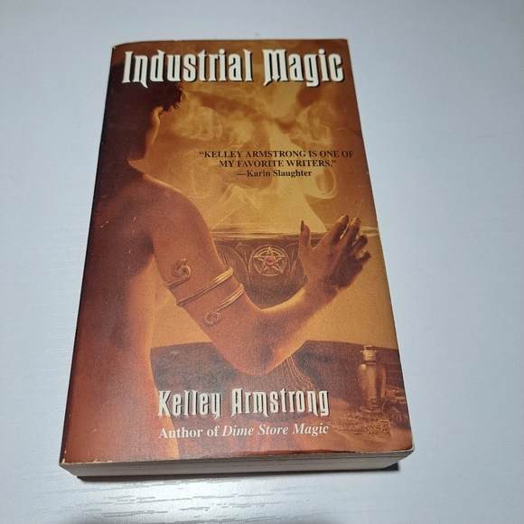 Industrial Magic by Kelley Armstrong Book - Picture 1 of 7